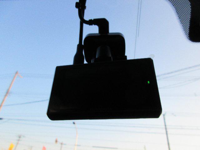 88c1721cb163f33ed42dbdcfa2264682.jpg