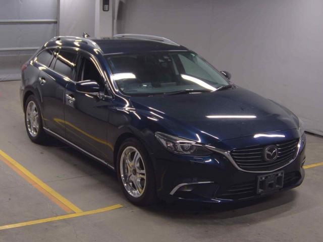 22098634_carP_l_10.jpg
