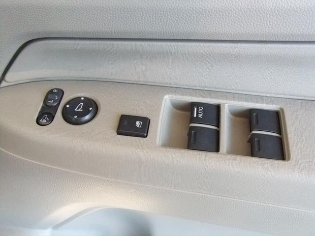 0403470A30250429W00106.jpg