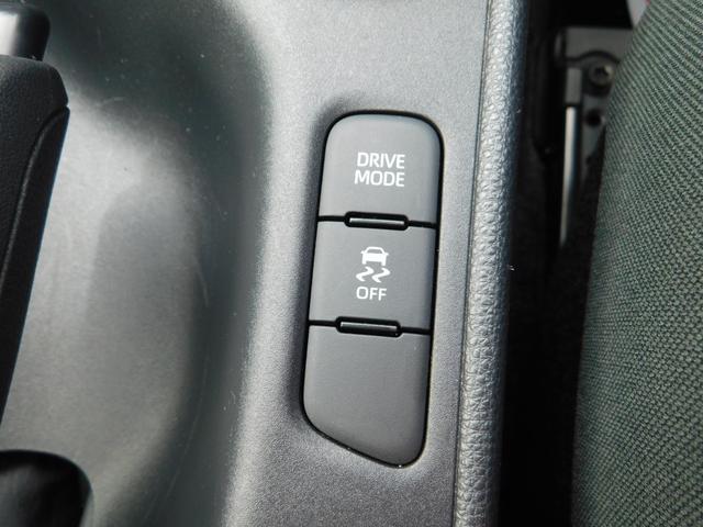 0300775A30250626W00116.jpg