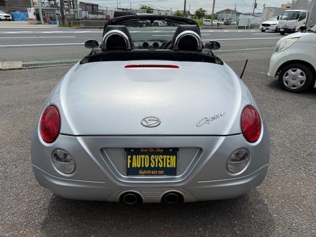 0705594A30250802W00104.jpg