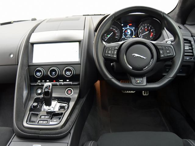 9200363A30260212W00608.jpg