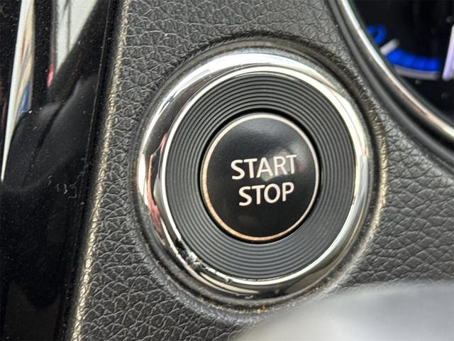 0904294A30251223W00113.jpg