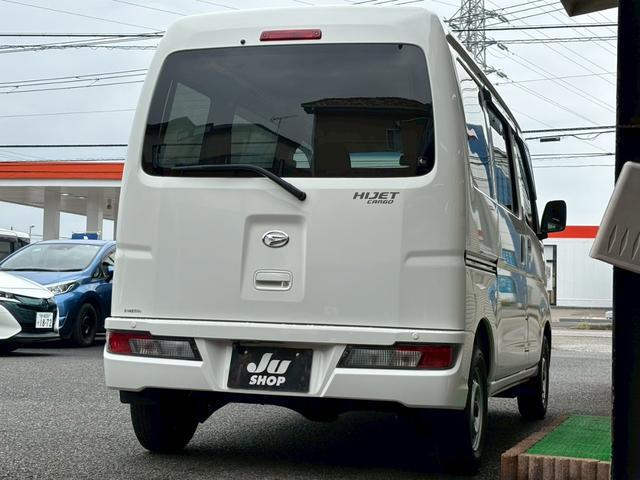 007b0051d9fc35bbefb04ab18e9ffad2.jpg