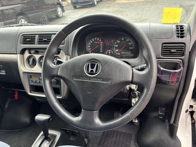 0520020A30260211W00102.jpg