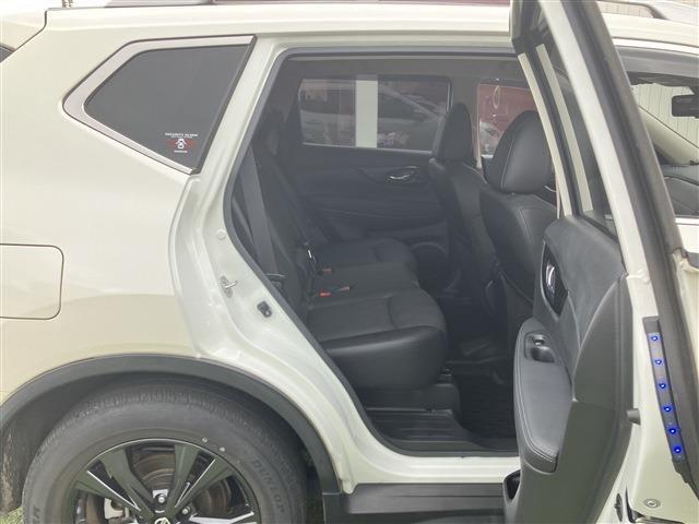 81aab2c5745adf8750e741dc4e9f3f76.jpg