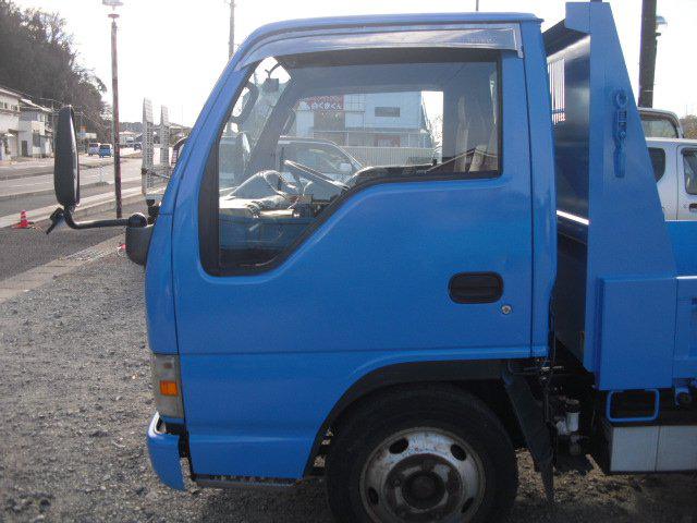 b3a1dd2267de3fca35123af243fe0008.jpg