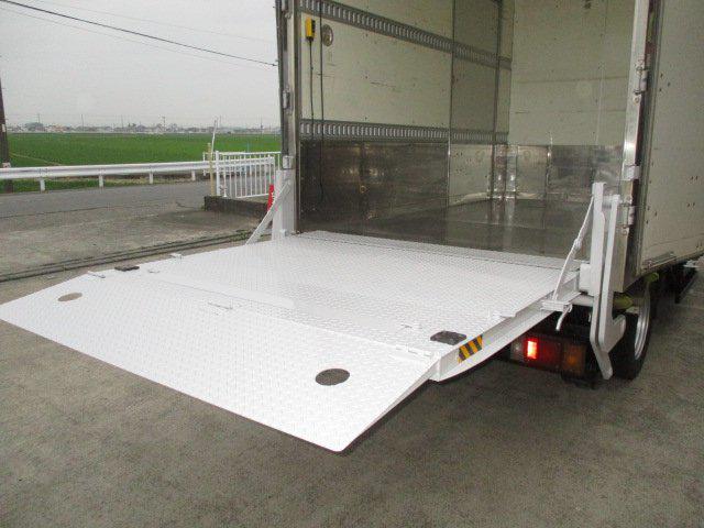 652f9adec60f862cae3fd704954aeb03.jpg