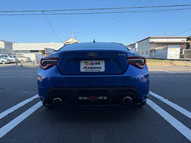 0202450A30251130W00104.jpg