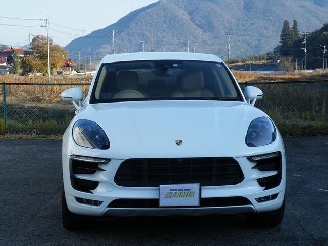 1001999A30260210W00201.jpg