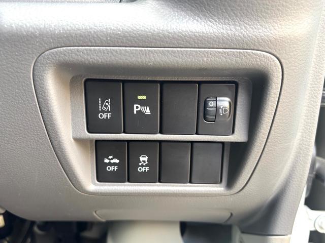 0500411A30250722W00118.jpg