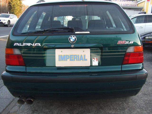 9540029A30251203W00205.jpg