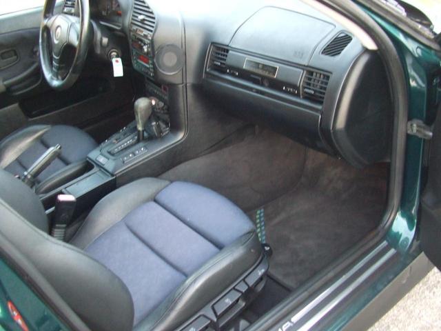 9540029A30251203W00215.jpg