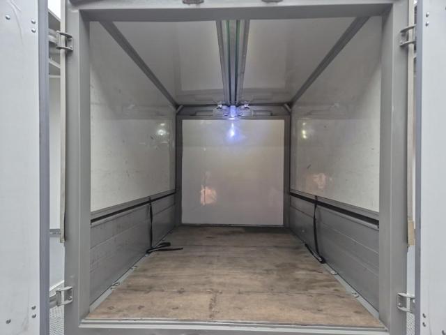 5091000868R18.jpg