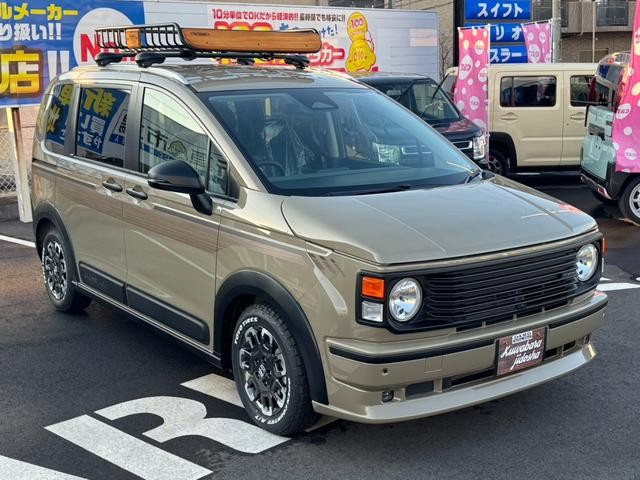 0221356A30251218W00101.jpg