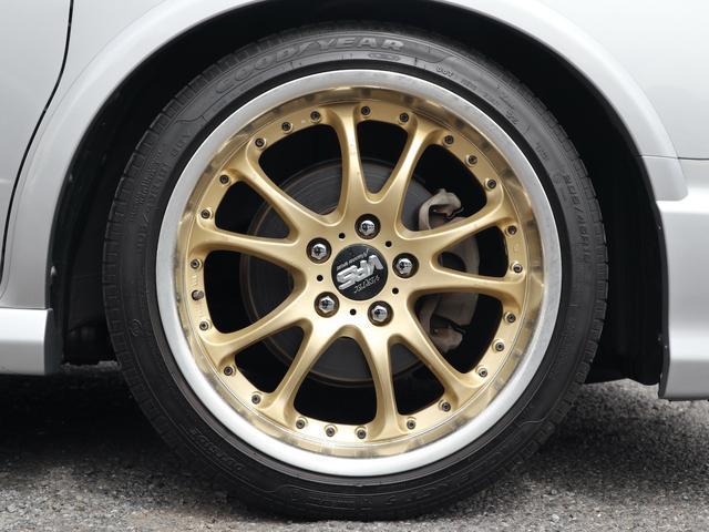 dd79b9fac2c149418675f14a4950e395.jpg