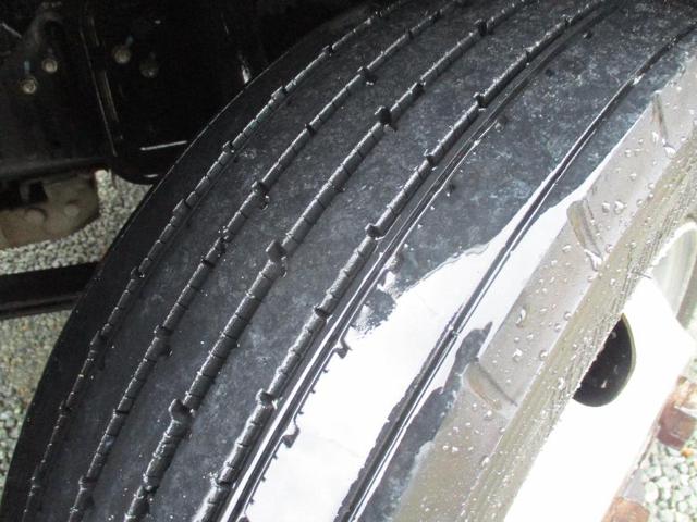 fbe576de606bae4e65fd4fbd80ec4f72.jpg
