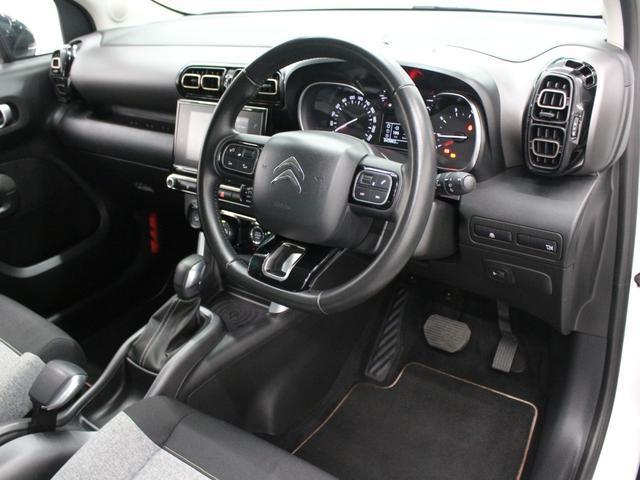 21267001_carP_l_19.jpg