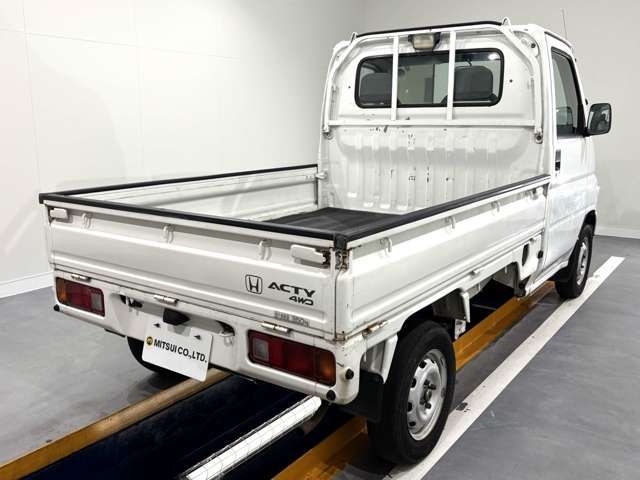 bb8daf3eca666351352e31642824f758.jpg