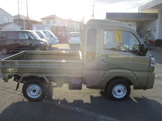 21967090_carP_l_4.jpg
