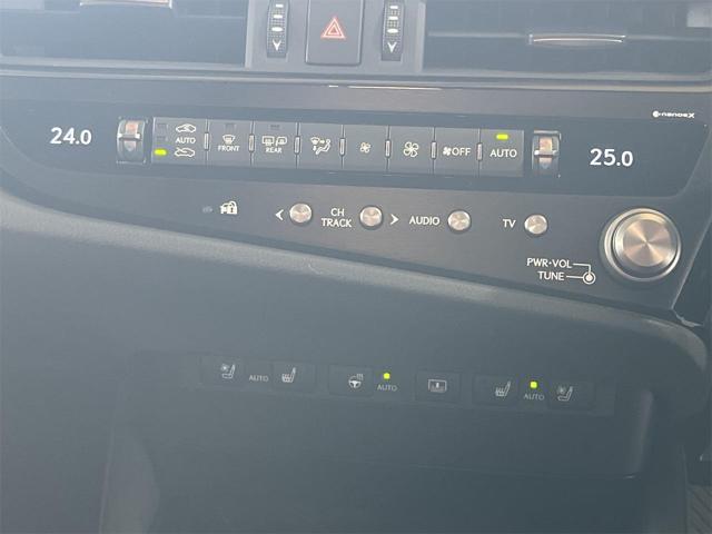 fe14b29b9ddcb23eaa4b436403c0e83e.jpg