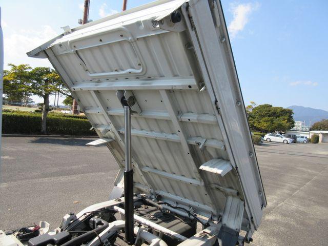 edea1abffa59c37f51540877e839300a.jpg