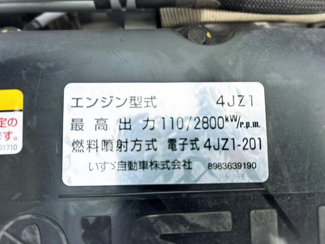 89679_23.jpg