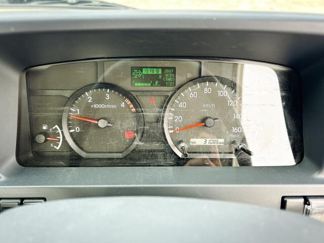 89679_32.jpg