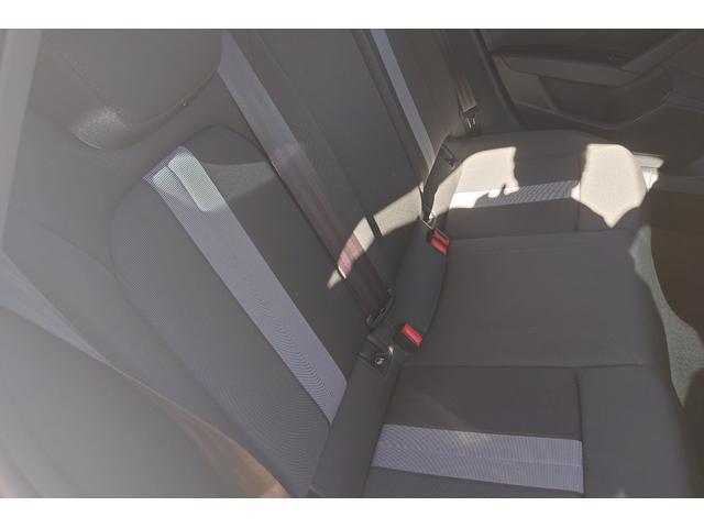 0507847A30250319W00213.jpg