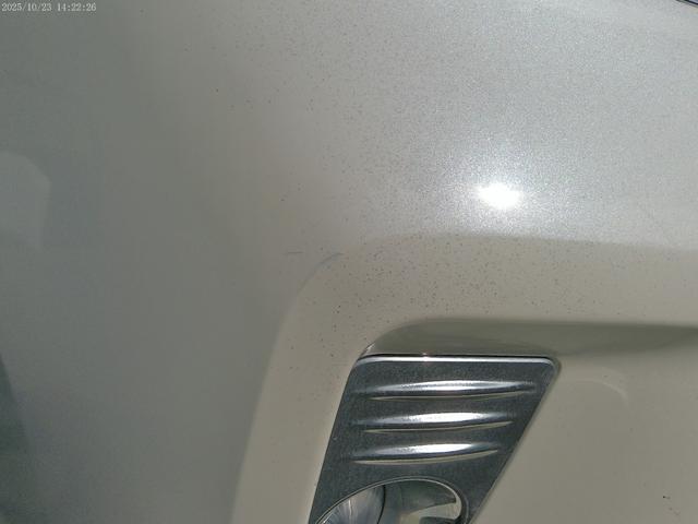 0561004A30251023W00117.jpg
