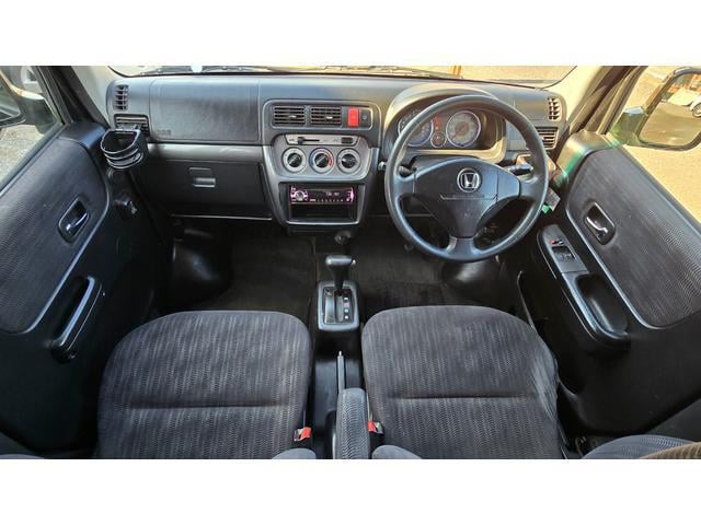 0803630A30251125W00117.jpg