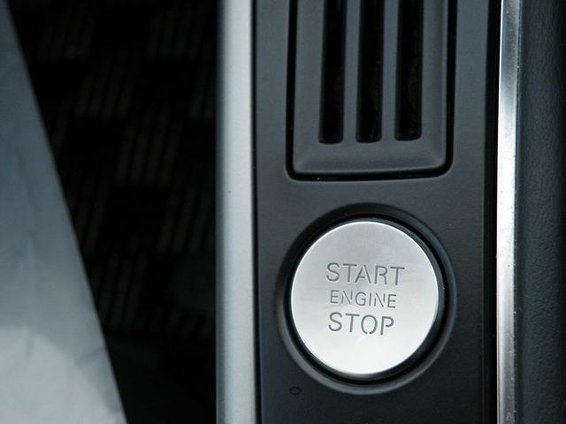 1001999A30260210W00508.jpg