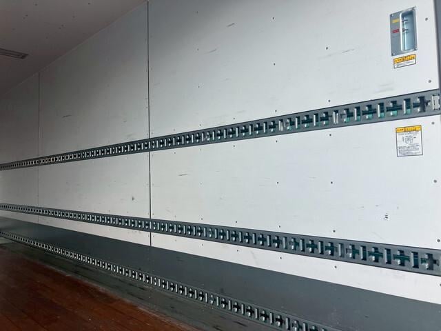 84506_12.jpg