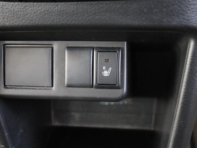 1001916A30251217W00217.jpg
