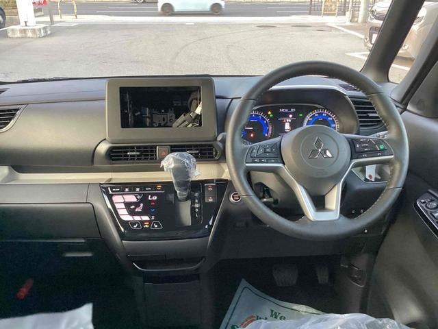 0700828A30250920W00204.jpg