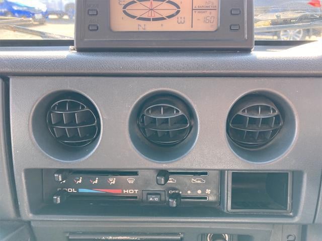 0804170A30251015W00204.jpg