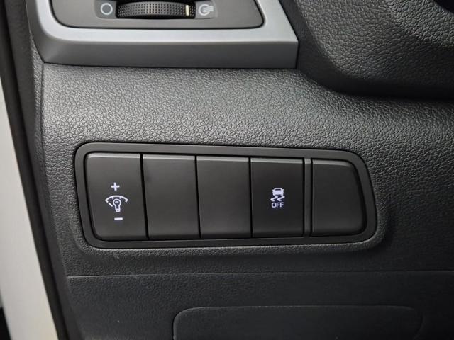 5101002228R17.jpg