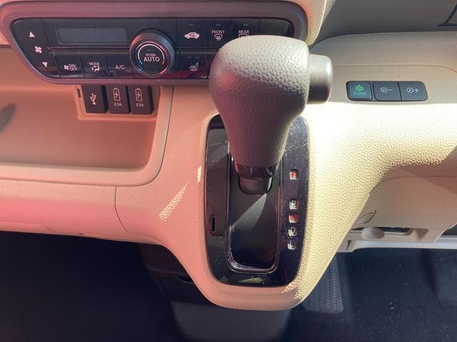 0900975A30251009W00115.jpg
