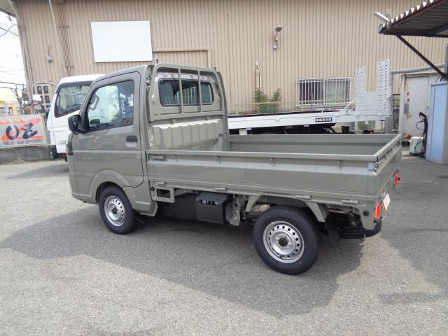 23055934_carP_l_3.jpg