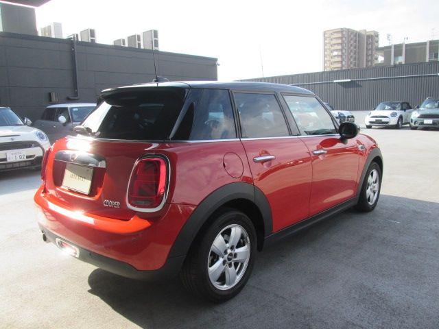 1fc4d2321f8ae32776ab51925af57bdd.jpg