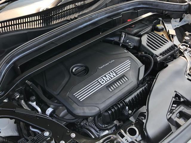 0701685A30250905W00217.jpg