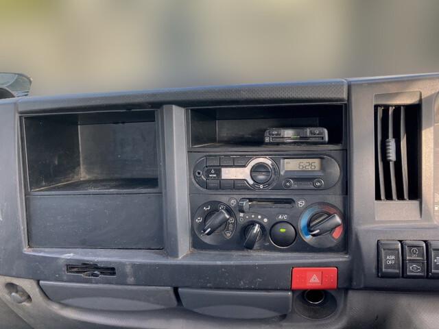 89650_29.jpg
