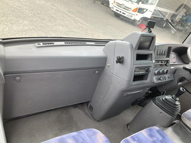 87505_21.jpg