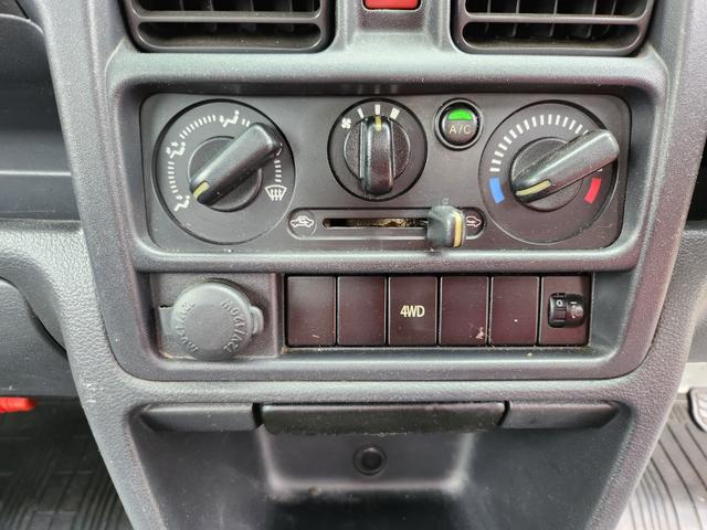 0804442A30250910W00118.jpg