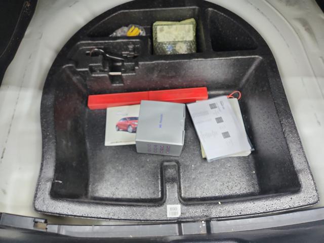 lotterental_153416401_lgEug_9.jpg