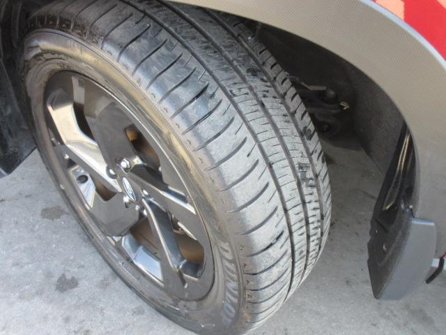 0561088A30260221W00415.jpg