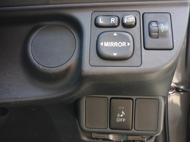 1101536A30250514W00108.jpg