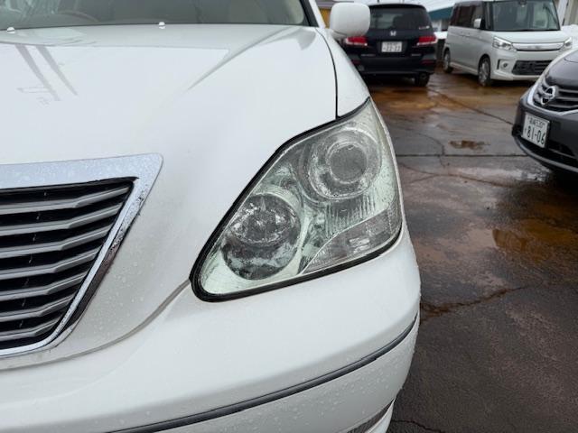 1201129A30260217W00103.jpg