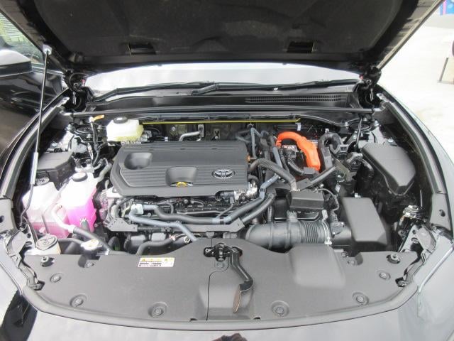 0561088A30250920W00416.jpg