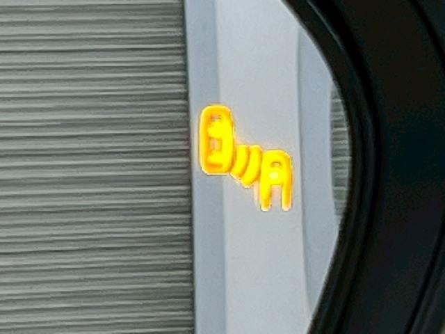 20378220_carP_l_14.jpg